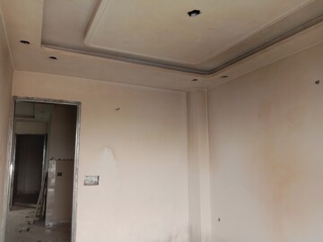 Furnished Amenities in 3 BHK Builder Floor at Dwarka Mor – for Sale