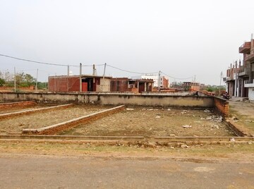  Plot For Sale in Jankipuram