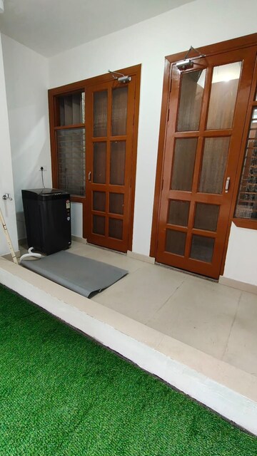 Living Room in 1 BHK Builder Floor at Sector 56 – for Rent