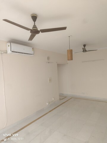 4 BHK Apartment For Rent in Power Grid Township, Sector 43