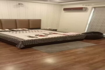 Bedroom in 3 BHK Apartment at Abw La Lagune, Sector 54 – for Rent