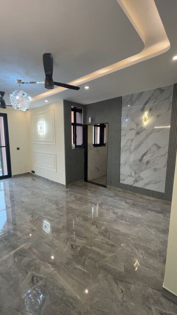 Room in 3 BHK Apartment at Conscient Hines Elevate, Sector 59 – for Rent