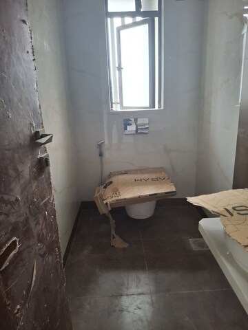 Parking in 3 BHK Apartment at Goghari Mansion CHS, Santacruz West – for Rent