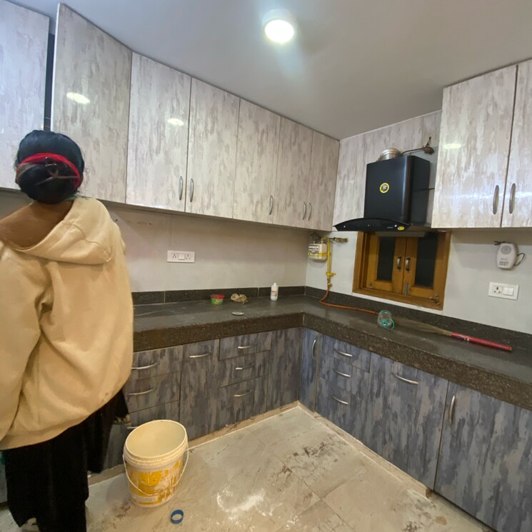 Kitchen, chattarpur 3 Bedroom 1200 Sq.Ft. Builder Floor In Chattarpur Delhi 9755833