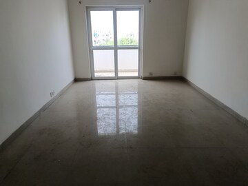 Room in 3 BHK Builder Floor at BPTP Park Elite Floor II, Sector 75 – for Sale