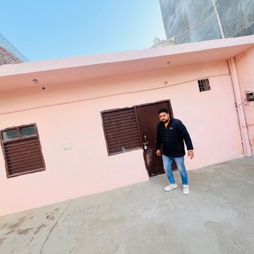  Co-working Space For Rent in RWA Apartments Sector 121, Garhi Chaukhandi