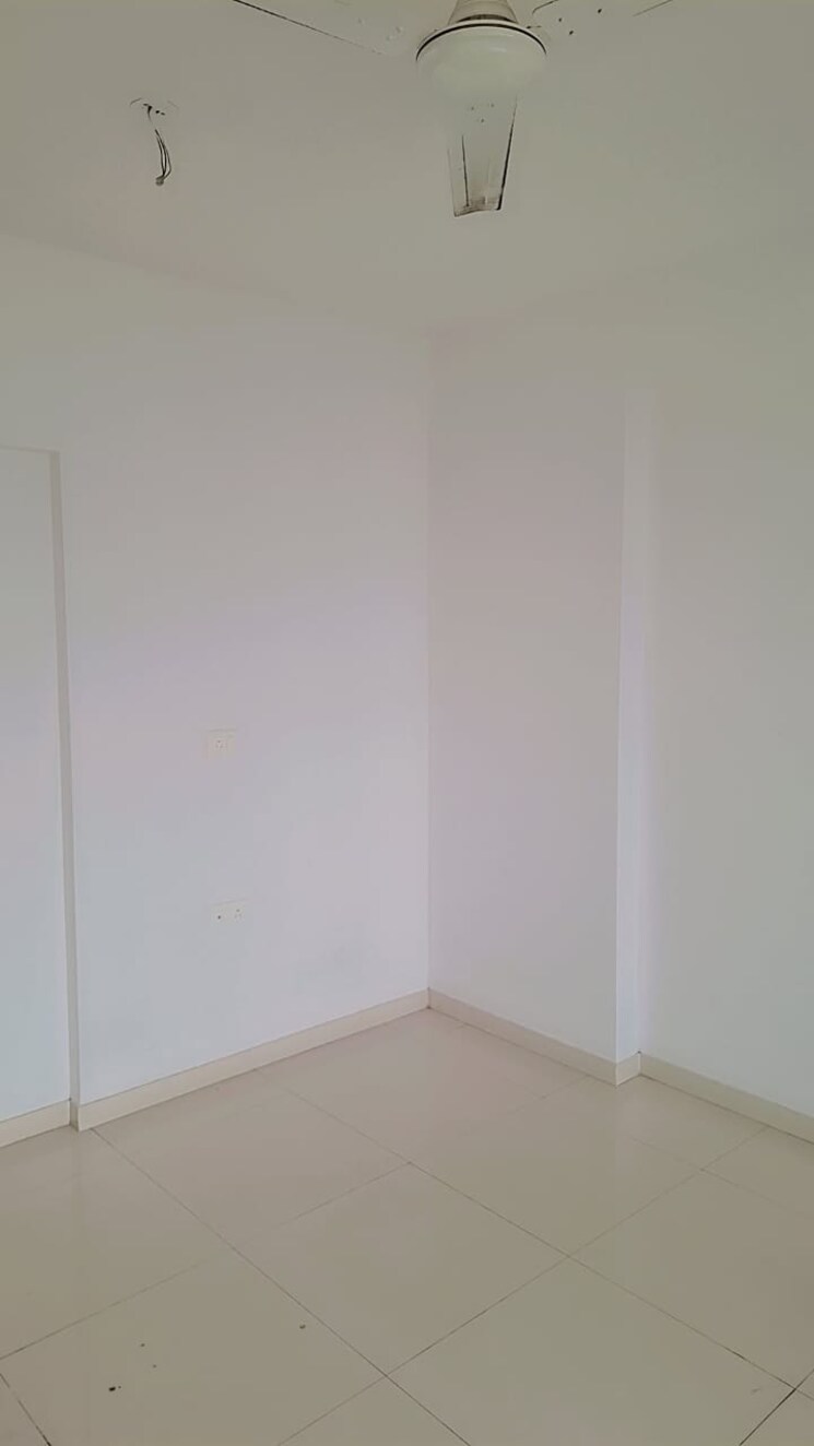 Cover Image, dynamic-crest 2 Bedroom 550 Sq.Ft. Apartment In Shilphata Thane 9755981