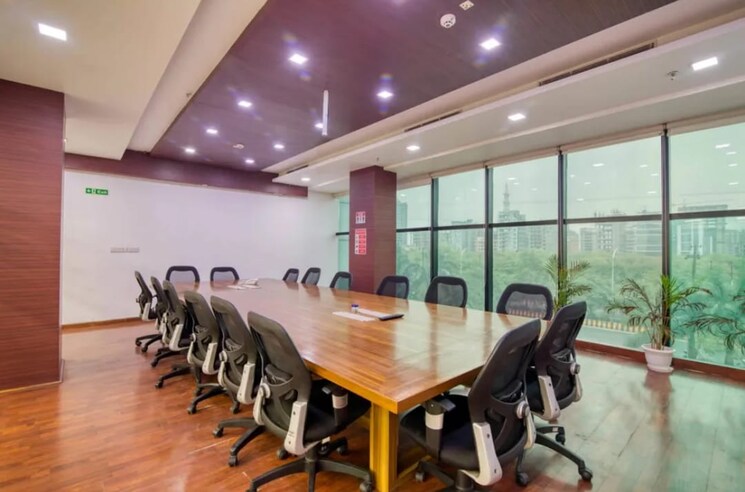 Team Area, urbtech-trade-centre Commercial Office Space 220 Sq.Ft. In Sector 132 Noida 9756054