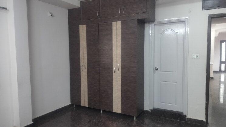Room, jubilee hills 3 Bedroom 1800 Sq.Ft. Apartment In Jubilee Hills Hyderabad 9756190