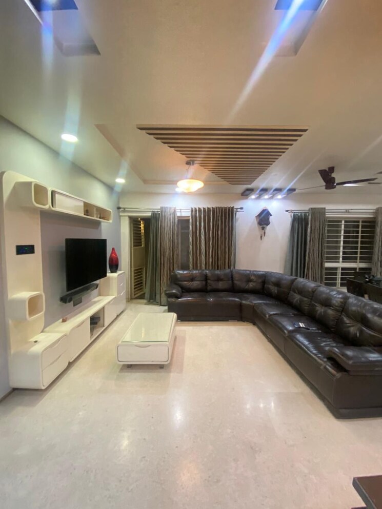 Living Room, kolte-patil-24k-glitterati 3 Bedroom 1599 Sq.Ft. Apartment In Pimple Nilakh Pune 9756130