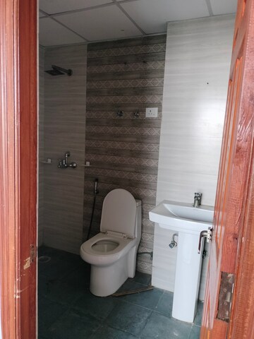 Bathroom in 2.5 BHK Apartment at Urbtech Hilston, Sector 79 – for Rent