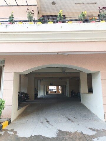 Parking in 3 BHK Apartment at Eros Woodbury Tower, Charmwood Village – for Sale