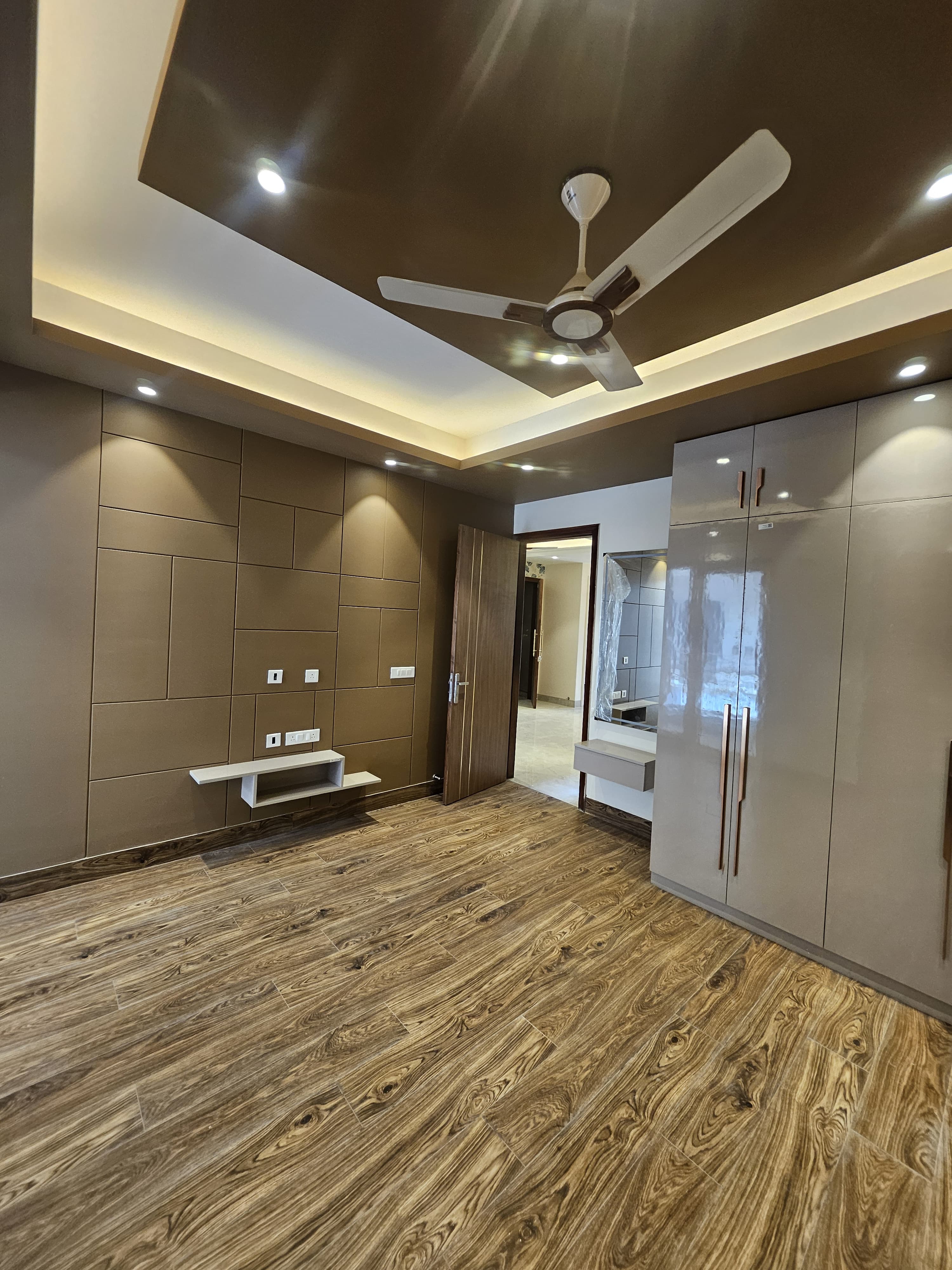 4 BHK 1820 Sq.Ft. Builder Floor in Ansal API Versalia