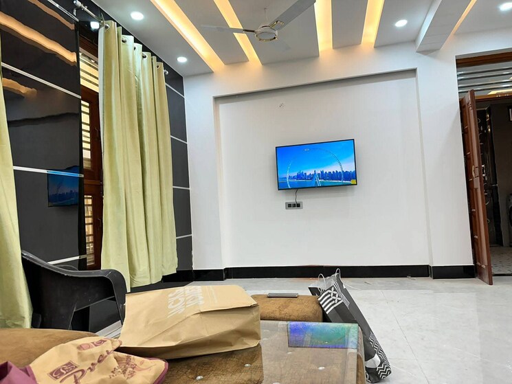 Living Room, freedom fighters enclave 2 Bedroom 900 Sq.Ft. Apartment In Freedom Fighters Enclave Delhi 9756682