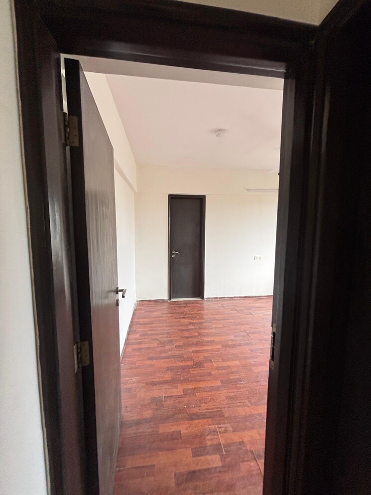 undefined, lake-primrose 3 Bedroom 1500 Sq.Ft. Apartment In Powai Mumbai 9756695