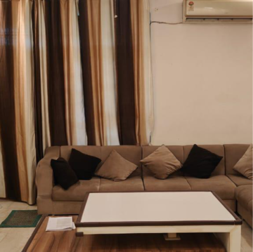 Living Room in  Pg at Gomti Nagar – for Rent