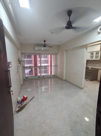 2 BHK Builder Floor for Rent in Ghatkopar East, Mumbai