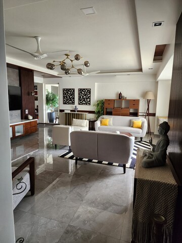 3 BHK Apartment For Rent in Bandra West