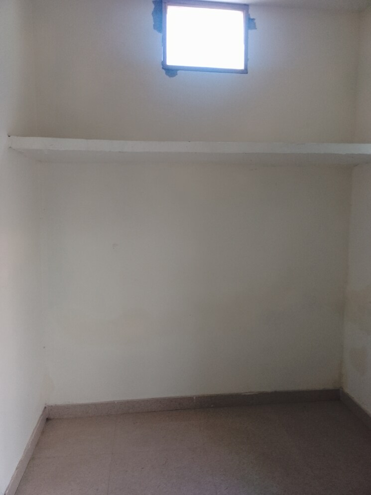 Room, kharar kurali highway 3 Bedroom 100 Sq.Yd. Independent House In KharaR Kurali Highway Mohali 9757323