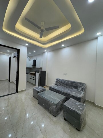 Living Room in 2 BHK Builder Floor at Sector 30 – for Rent