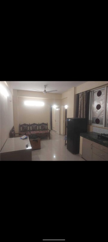 2 BHK Apartment For Rent in Kshitij Ramsons, Sector 95