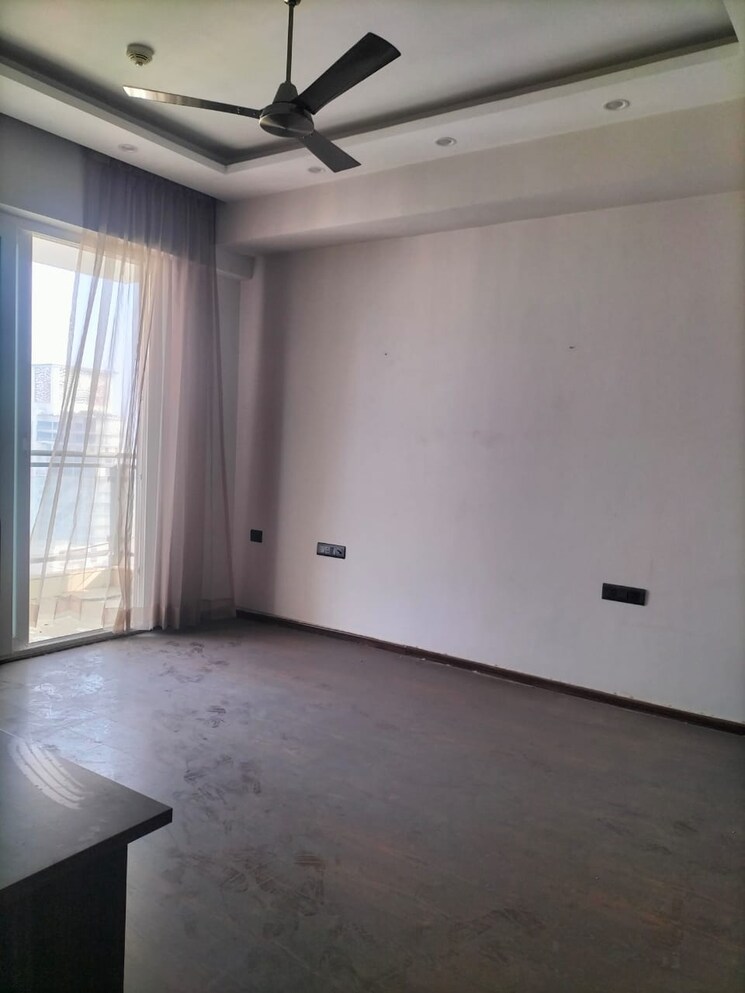 Bedroom, mahagun-mezzaria 3 Bedroom 3070 Sq.Ft. Apartment In Sector 78 Noida 9757318