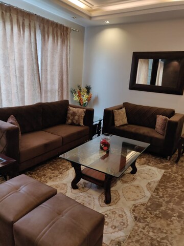 Living Room in 3 BHK Builder Floor at Panchsheel Enclave – for Sale