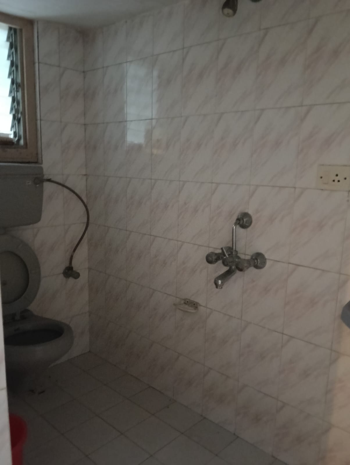 Bathroom, ashiana-chs-bandra-west 3 Bedroom 1400 Sq.Ft. Apartment In Bandra West Mumbai 9757395