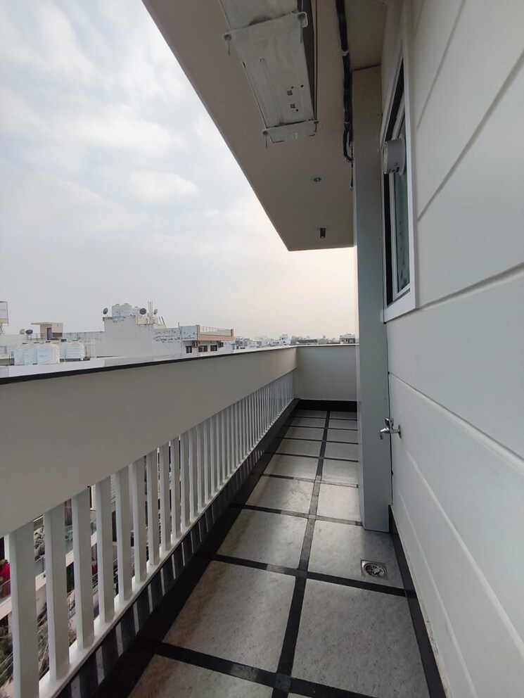 Balcony, sector 47 2 Bedroom 1396 Sq.Ft. Builder Floor In Sector 47 Gurgaon 9757467