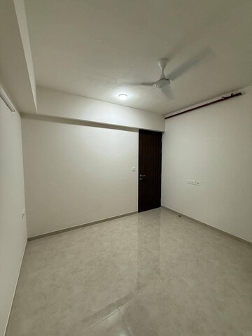 Bedroom in 2 BHK Apartment at Embassy One Thane, Panch Pakhadi – for Rent