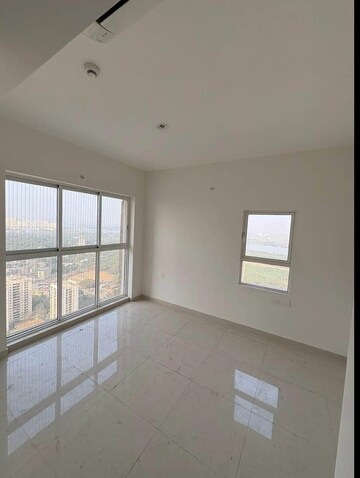 Bedroom in 3 BHK Apartment at Lodha Amara, Kolshet Road – for Rent