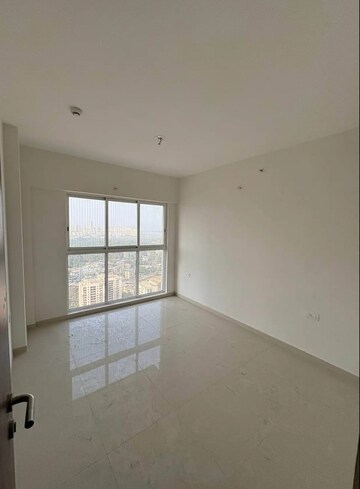 Bedroom in 3 BHK Apartment at Lodha Amara, Kolshet Road – for Rent