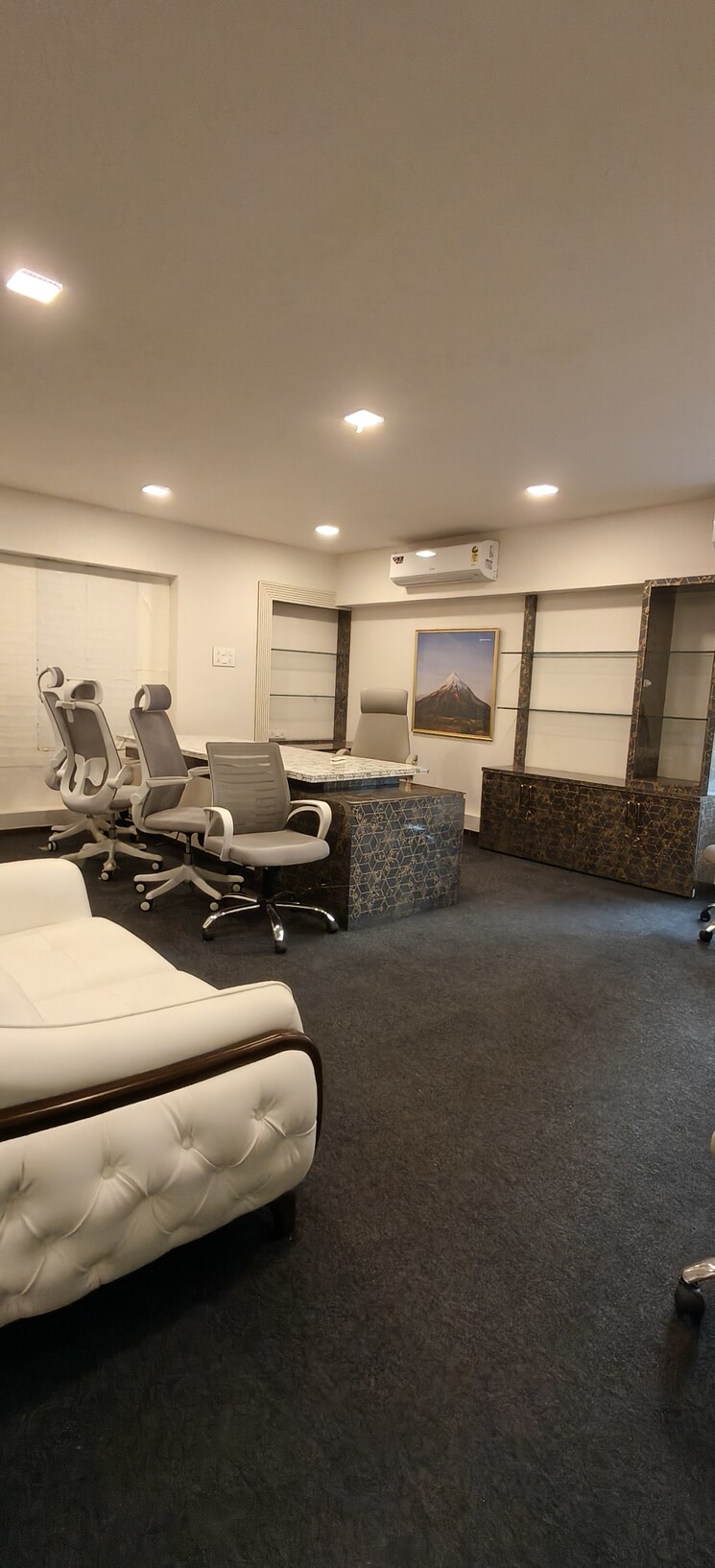 Team Area, andheri west Commercial Office Space 2600 Sq.Ft. In Andheri West Mumbai 9757767