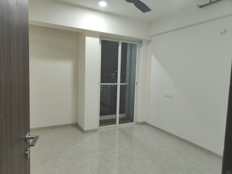 Bedroom, embassy-one-thane 2 Bedroom 1100 Sq.Ft. Apartment In Panch Pakhadi Thane 9757764