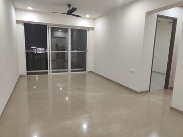 2 BHK Apartment For Rent in Embassy One Thane, Panch Pakhadi