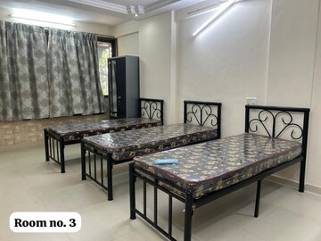 Room in  Pg at Malad CHS, Malad East – for Rent