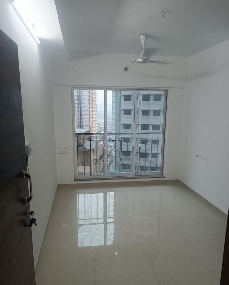 Room, dimple-19-north 1 Bedroom 322 Sq.Ft. Apartment In Kandivali West Mumbai 9757736
