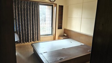 Bedroom in 3 BHK Apartment at Kalpataru Residency Mumbai, Sion – for Rent
