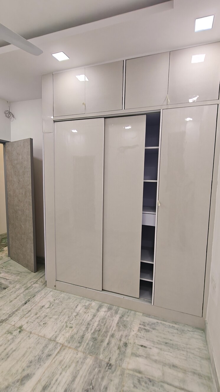 undefined, malviya nagar 3 Bedroom 1500 Sq.Ft. Builder Floor In Malviya Nagar Delhi 9757790