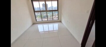 Room in 2 BHK Apartment at Chandak 34 Park Estate, Goregaon West – for Rent
