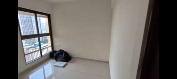 Room in 2 BHK Apartment at Chandak 34 Park Estate, Goregaon West – for Rent