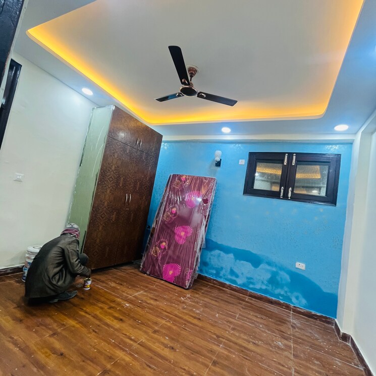 Room, satyam-paradise-sector-121 1 Bedroom 600 Sq.Ft. Penthouse In Garhi Chaukhandi Noida 9757862