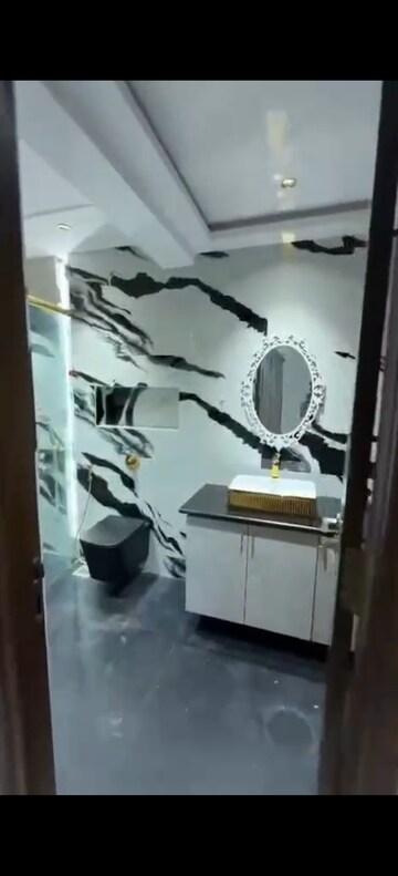 Furnished Amenities in 5 BHK Apartment at Raunak Viraj Tower , Pokhran Road No Two – for Rent