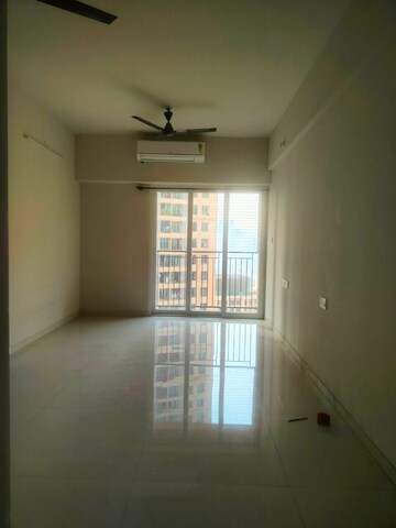 Room in 2 BHK Apartment at Rustomjee Azziano Wing D, Thane West – for Rent