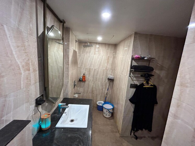 Team Area, lodha-sterling 3 Bedroom 1266 Sq.Ft. Apartment In Kolshet Road Thane 9757911