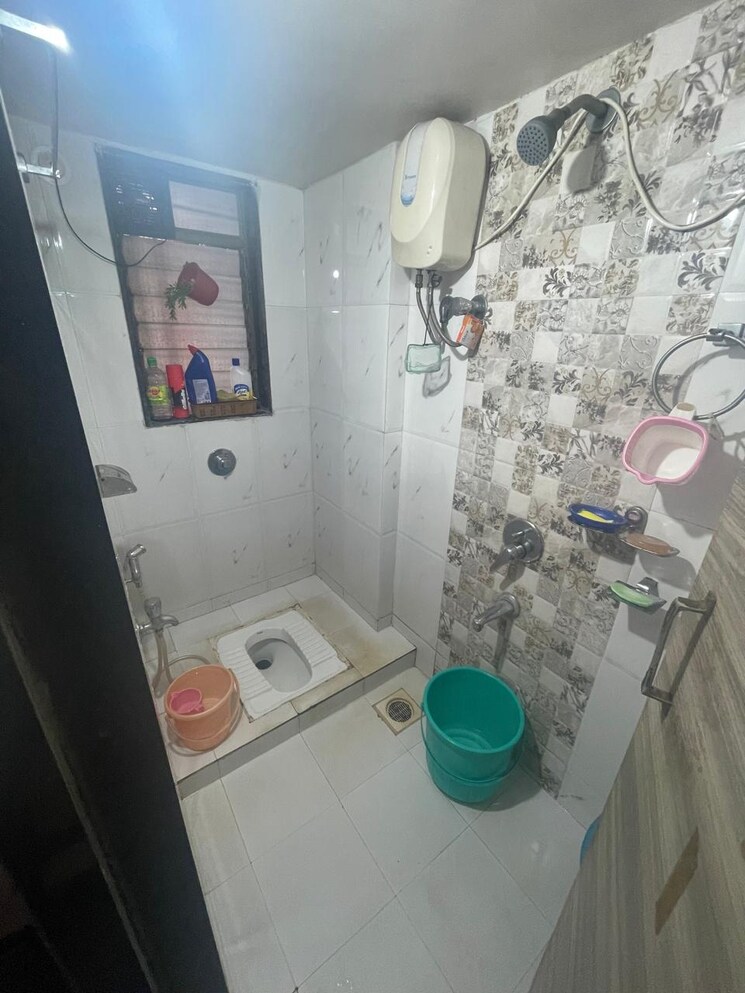 Bathroom, shiv-darshan-chs-bhandup 1 Bedroom 495 Sq.Ft. Apartment In Bhandup West Mumbai 9757927