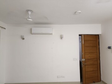 3 BHK Apartment For Rent in Dhoot Time Residency, Sector 63