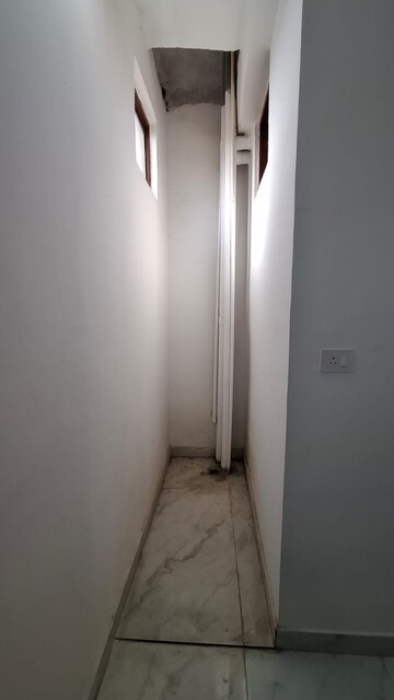 Building Lobby in 3 BHK Villa at Sector 10 Greater Noida – for Sale