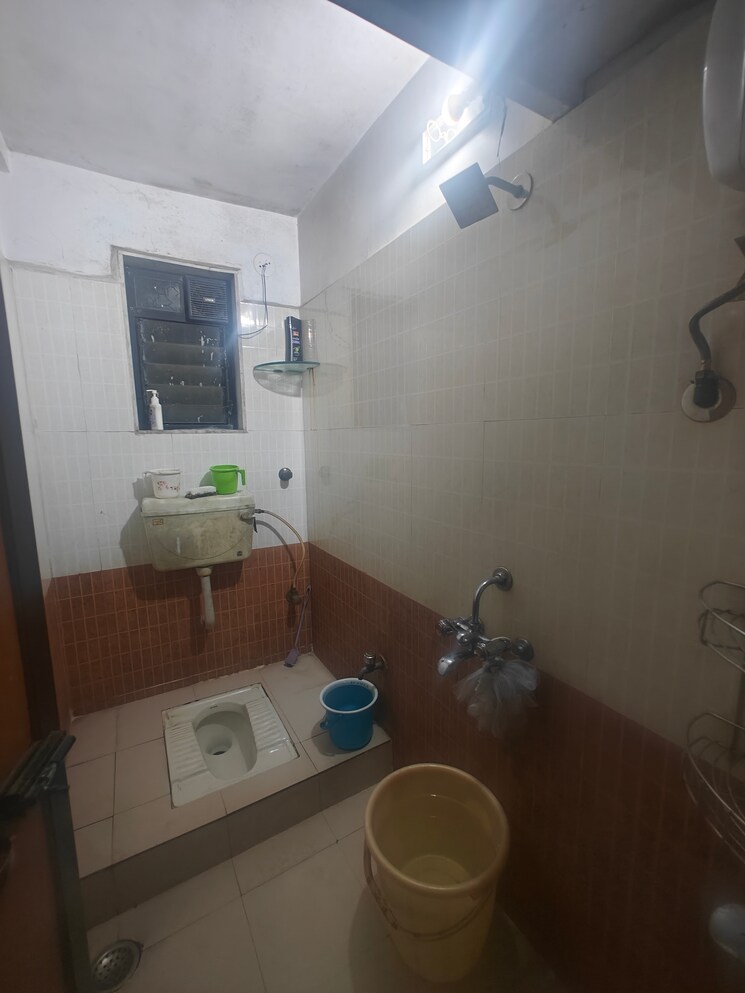 Bathroom, seawoods sector 50 2 Bedroom 1100 Sq.Ft. Apartment In Seawoods Sector 50 Navi Mumbai 9758063