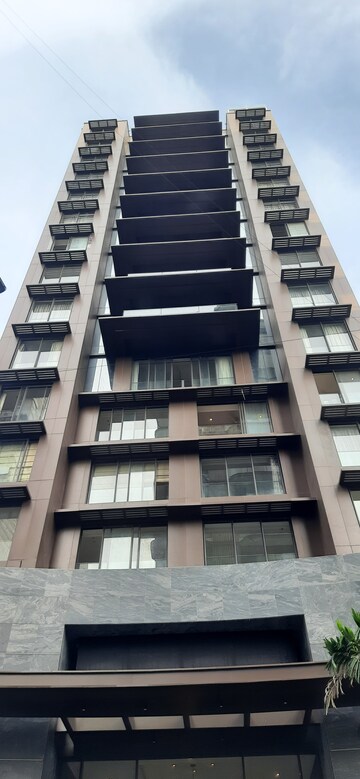 4 BHK Apartment For Sale in Khar West